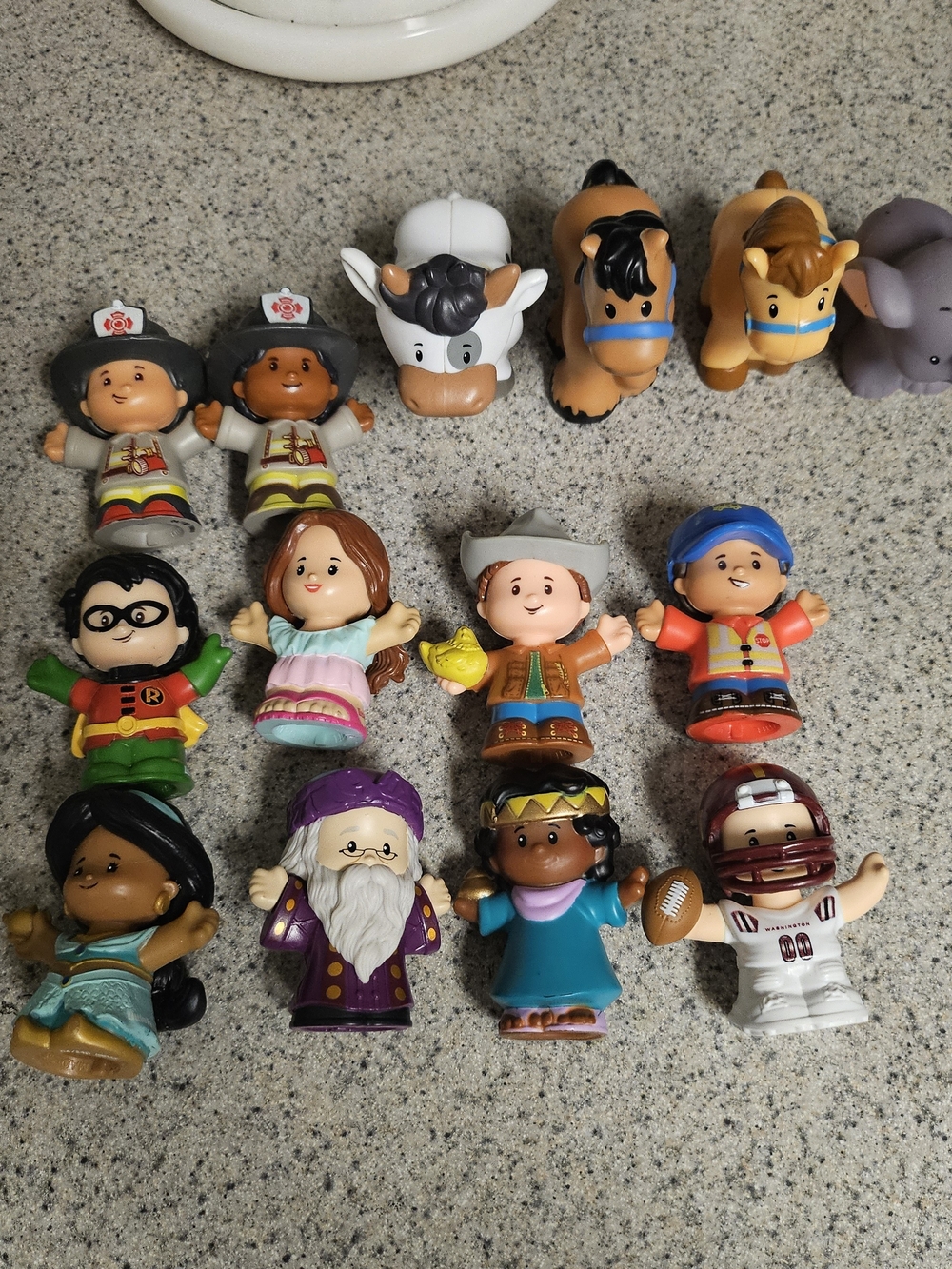 Fisher-Price Little People Mixed Character Figure Set - Multi-Color